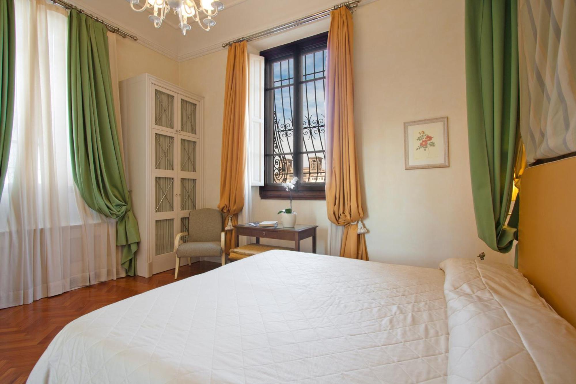 Serristori Palace Residence Флоренция Екстериор снимка